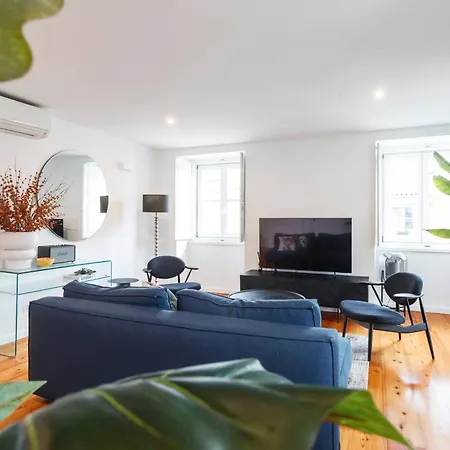 Boutique Duplex In Chiado With Epic Rossio View Lägenhet *