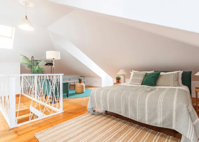 Boutique Duplex In Chiado With Epic Rossio View Lägenhet *