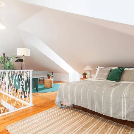 Boutique Duplex In Chiado With Epic Rossio View Apartmán *