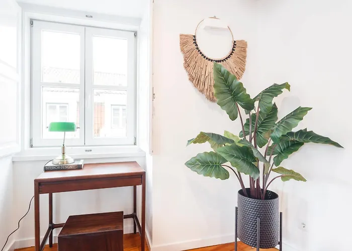 Boutique Duplex In Chiado With Epic Rossio View *