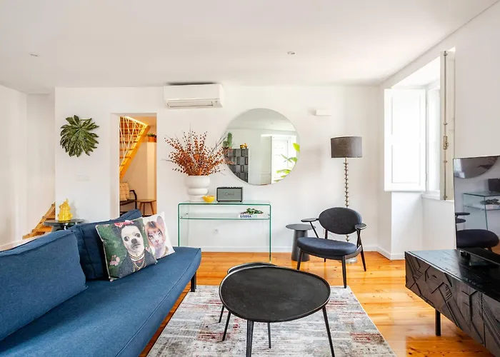 Boutique Duplex In Chiado With Epic Rossio View Апартаменты
