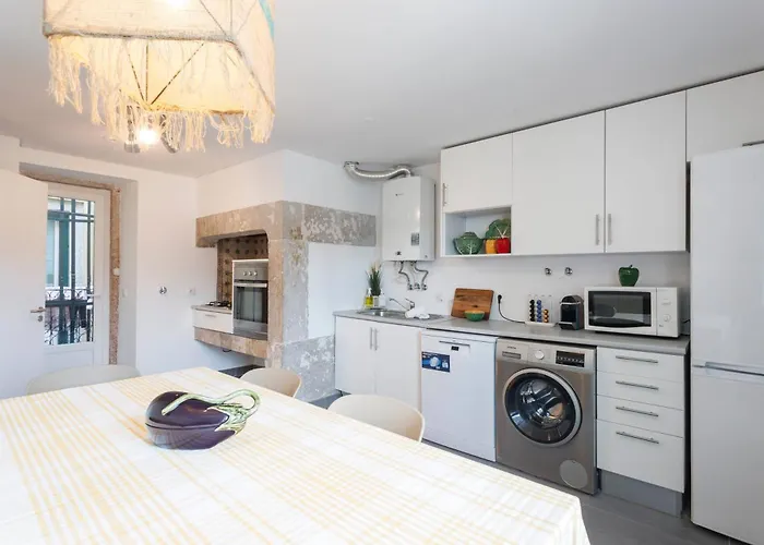 Boutique Duplex In Chiado With Epic Rossio View