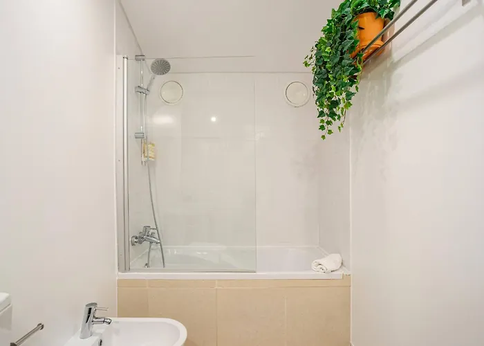 Boutique Duplex In Chiado With Epic Rossio View Апартаменти