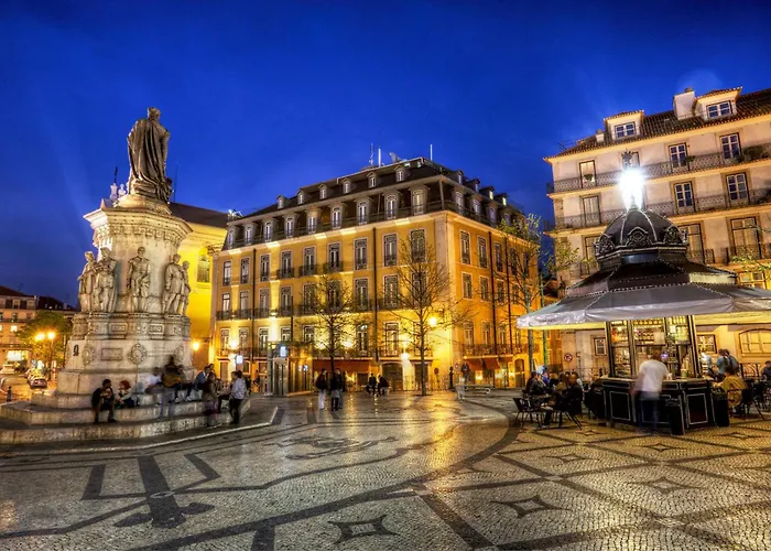 Boutique Duplex In Chiado With Epic Rossio View 公寓 *