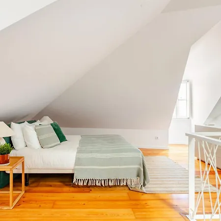 Appartement Boutique Duplex In Chiado With Epic Rossio View Lisboa