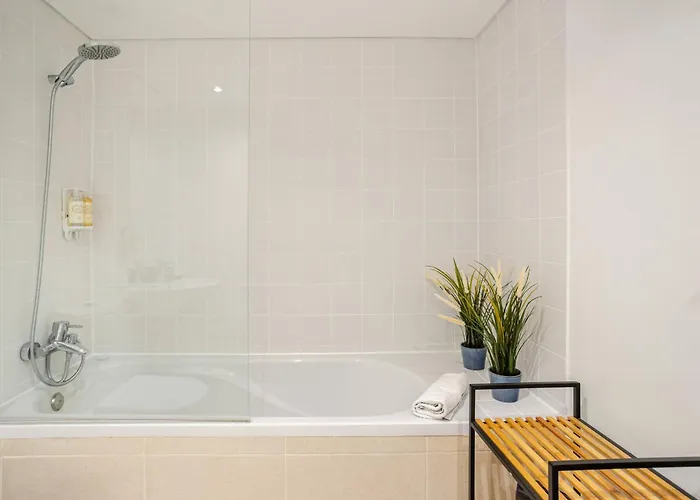 Boutique Duplex In Chiado With Epic Rossio View Appartamento